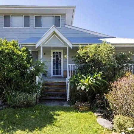 Tawny Roost, 10 Church St Yamba Exterior photo