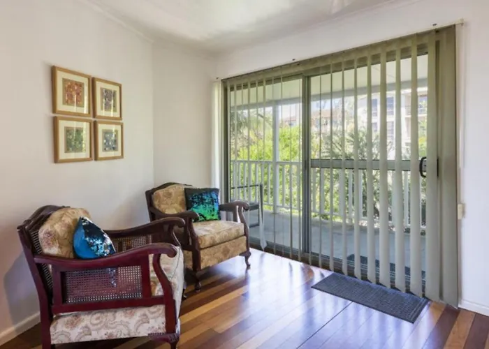 Tawny Roost, 10 Church St Yamba