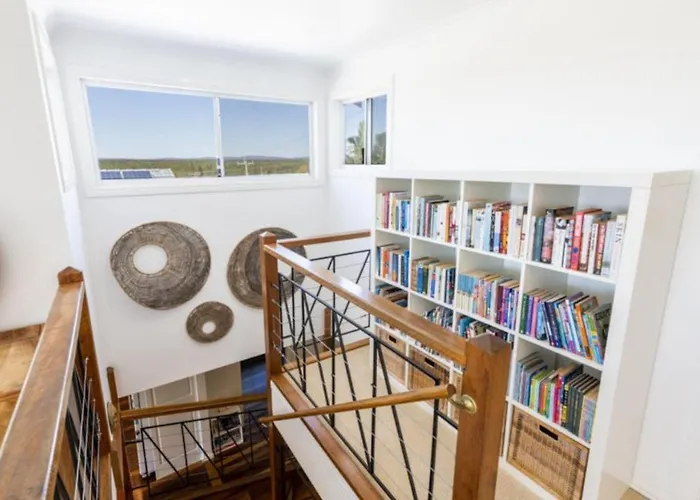 Tawny Roost, 10 Church St Yamba